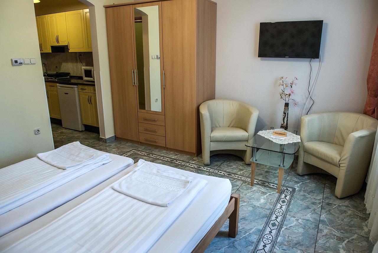 Bl Luxus Apartman Segedin Dış mekan fotoğraf