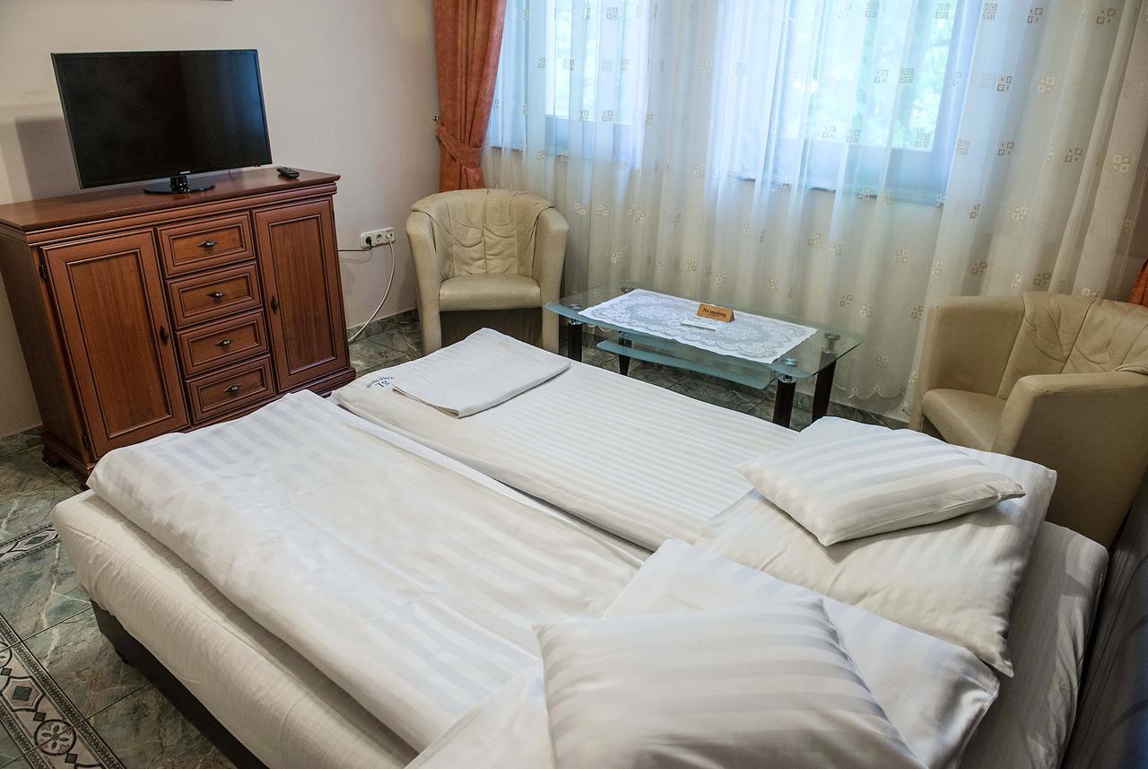 Bl Luxus Apartman Segedin Dış mekan fotoğraf