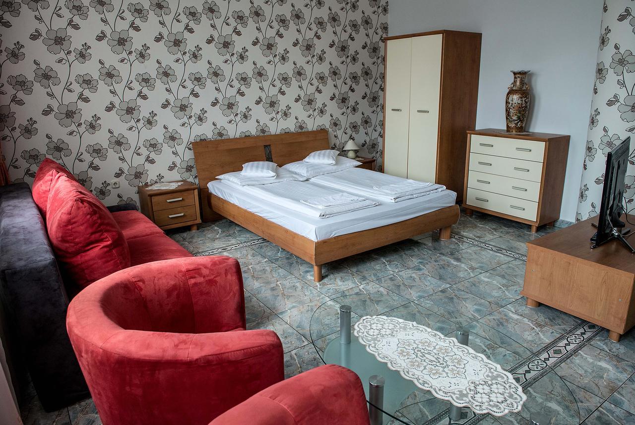 Bl Luxus Apartman Segedin Dış mekan fotoğraf