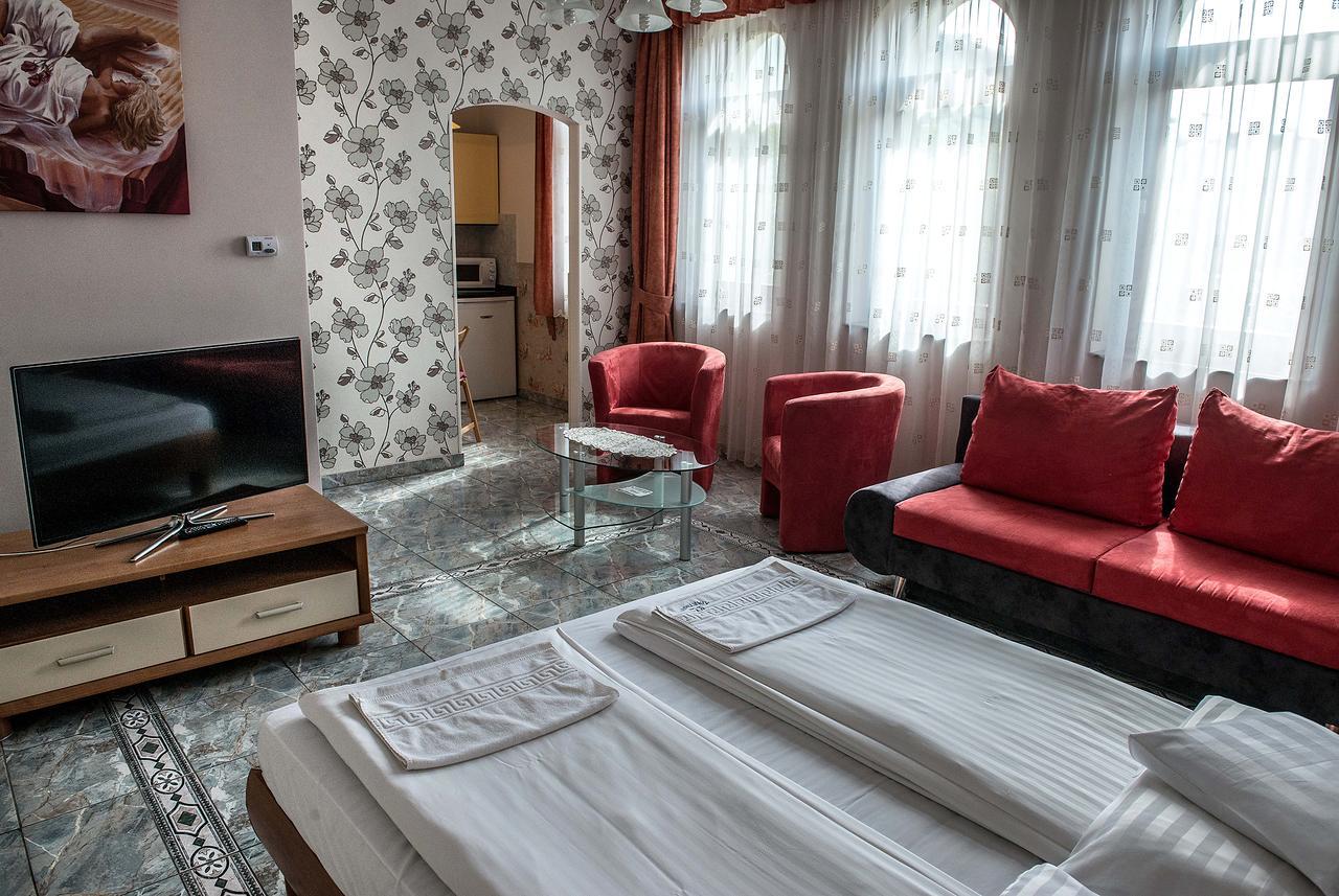 Bl Luxus Apartman Segedin Dış mekan fotoğraf